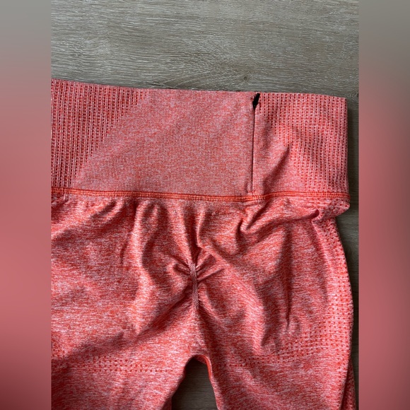 Gymshark Vital Boost Legging in Heat Red Marl SZ M - Picture 9 of 11
